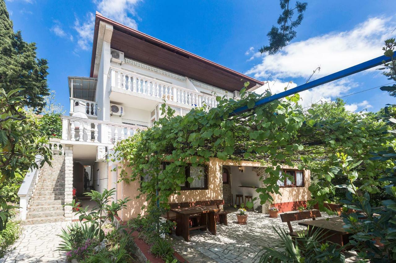 Apartment Mare Crikvenica Eksteriør billede